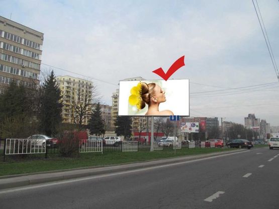 Фото рекламной плоскости по адресу пр.Чорновола 67, ТЦ Інтер сіті, з центру