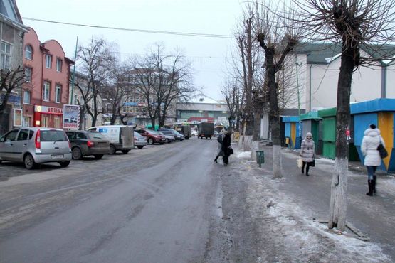 Фото рекламної площини за адресою Майдан Шевченка, ринок, супермаркет 555, маг.Імідж, напрямок руху до Майдану Шевченка