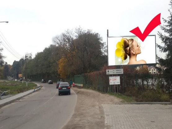 Фото рекламної площини за адресою Львів-Брюховичі вул.Курортна (Рукавичка, навпроти Чебуречної)