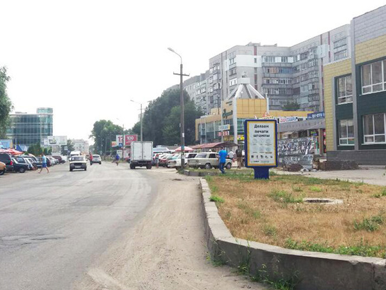 Фото рекламной плоскости по адресу ул.Гетьманская,47(Оживленный район, напротив АТБ, Акация