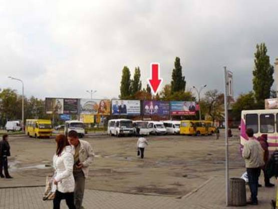 Фото рекламной плоскости по адресу ул. Полтавская - ул. Днепровская (Автостанция, АЗС)