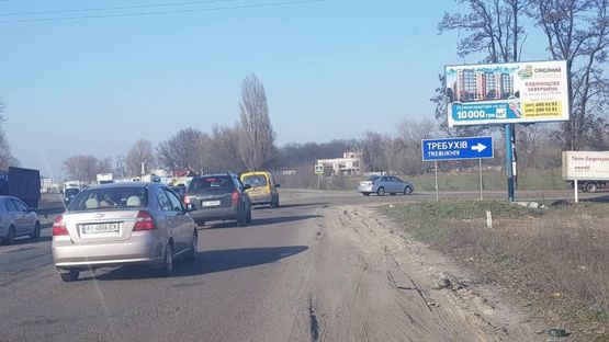 Фото рекламної площини за адресою М-01. Киев-Чернигов 27 + 300 (А)