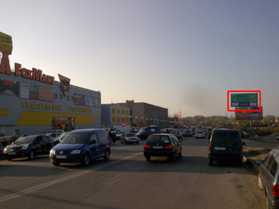 Фото рекламной плоскости по адресу Івасюка Бізон,Фоксмарт