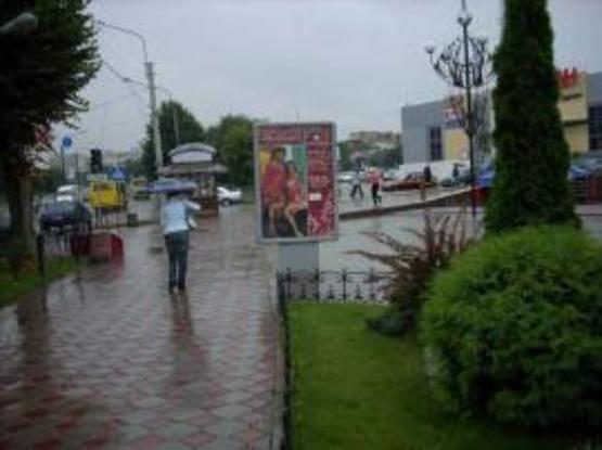 Фото рекламной плоскости по адресу Виговського вул.