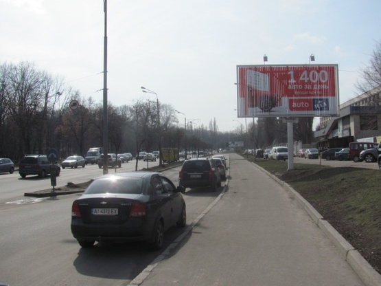 Фото рекламной плоскости по адресу Голосеевский просп. (40-летия Октября просп.) (ст. м. Голосеевская, за Голосеевской пл. в сторону Одесской трассы)