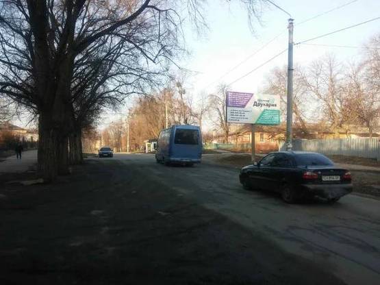 Фото рекламной плоскости по адресу г. Умань, ул. Садовая,1 (новий корпусУДПУ),