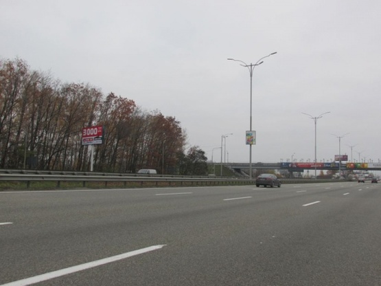 Фото рекламной плоскости по адресу Бориспольская трасса в г.Борисполь (30+600м перед АЗС АМІК) напр. в г.Борисполь