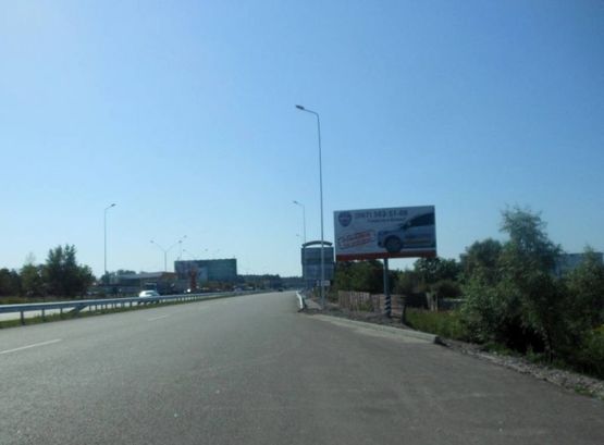 Фото рекламної площини за адресою Новообухівська траса, за поворотом на с.Підгірці, км 26 +320 право