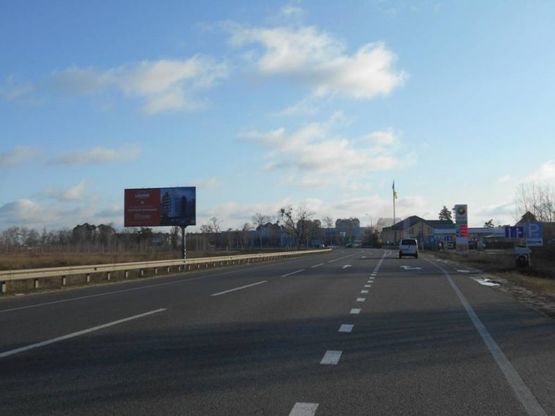 Фото рекламной плоскости по адресу м. Буча, траса М-07, км 31+050 праворуч, навпроти АЗС Лукойл, за 100м до повороту на Ворзель