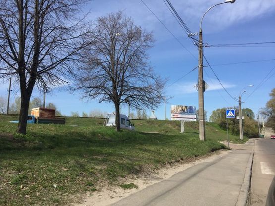 Фото рекламной плоскости по адресу ул. Козацька х ул. Любечская (сторона Б)