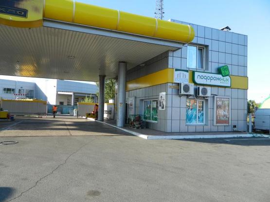 Фото рекламної площини за адресою Киевская - поворот на Вишневое