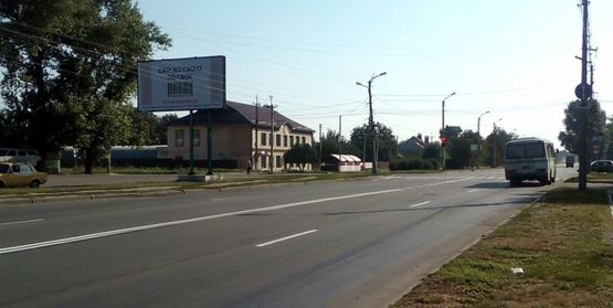 Фото рекламной плоскости по адресу пр. Полтавский р-н дома 25 и 27(въезд-выезд Кременчуг - Полтава), из Кременчуга