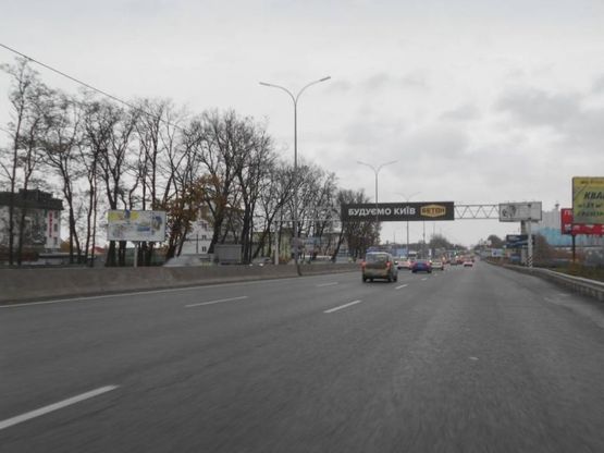 Фото рекламной плоскости по адресу с. Гатне, траса М-05 Київ-Одеса, км 14+580 право