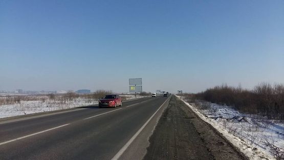 Фото рекламної площини за адресою Об'їзна М-10, З.О. м. Львова, між гот. Панська Гора та ТРЦ King Cross Leopolis в сторону гот.Панська Гора (нижній)