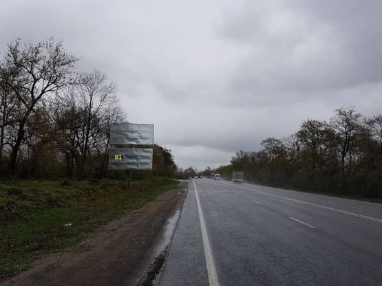 Фото рекламної площини за адресою Обїздна М-06, Підїзд до м.Львова,перед Дублянами АЗС Shell в сторону Київа (нижній)