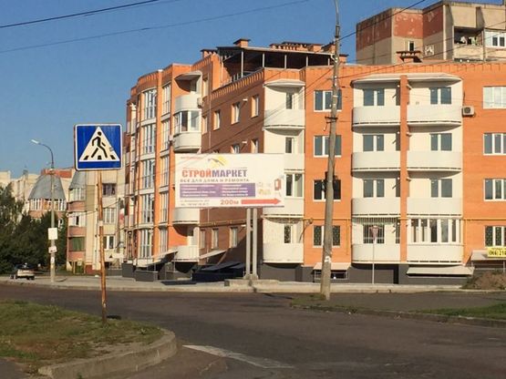 Фото рекламної площини за адресою ул. Красносельского 25 (сторона А)