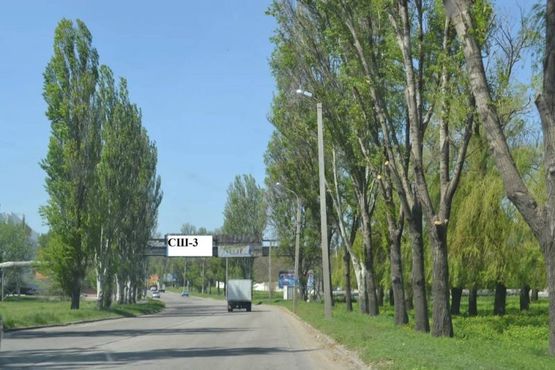 Фото рекламной плоскости по адресу ул. Сичеславский шлях, теплотрасса (щиты, вышка) в сторону Каменского