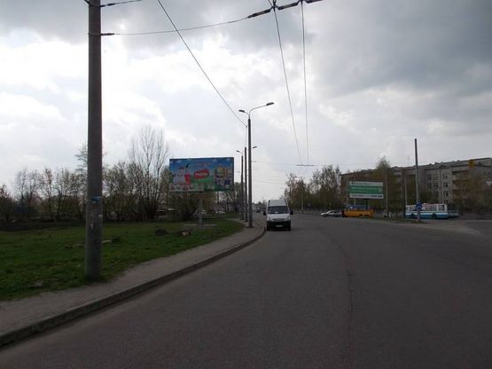 Фото рекламної площини за адресою Ковпака (поворот на Веретиновку)