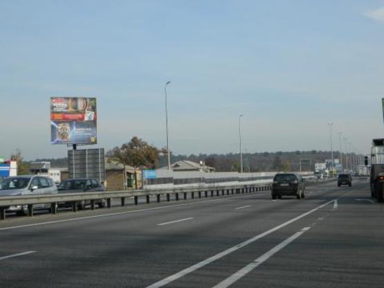 Фото рекламной плоскости по адресу Киев-Житомир 21+600, в Киев