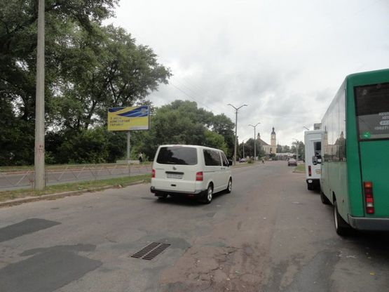 Фото рекламной плоскости по адресу ул. Горького, 84 (сторона B)