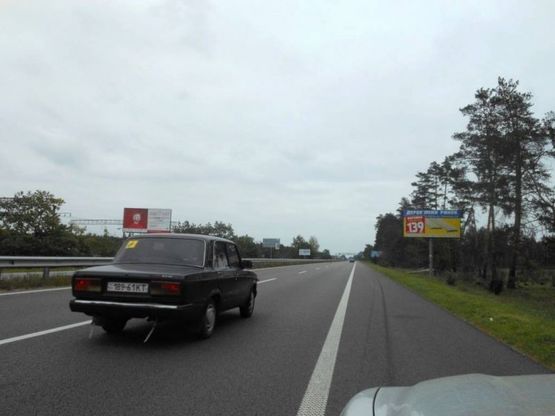 Фото рекламной плоскости по адресу Новообухівська траса 35+600 праворуч