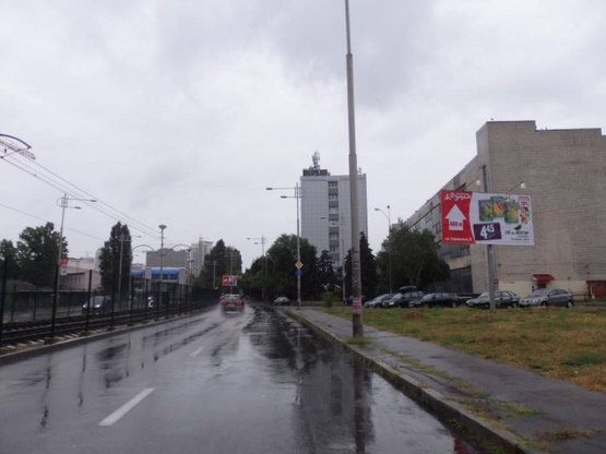 Фото рекламної площини за адресою Жилянская ул., 97 ( ЭКО-маркет )