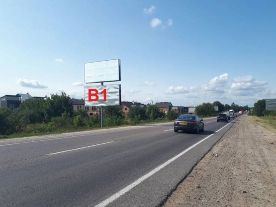 Фото рекламної площини за адресою Об'їзна М-10, З.О. м. Львова, Рудно 3 км, в сторону Рясне (нижній)
