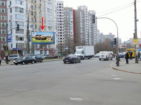 Фото рекламної площини за адресою Харьковское шоссе, возле ул.Тростянецкой, к Ленинградской пл.
