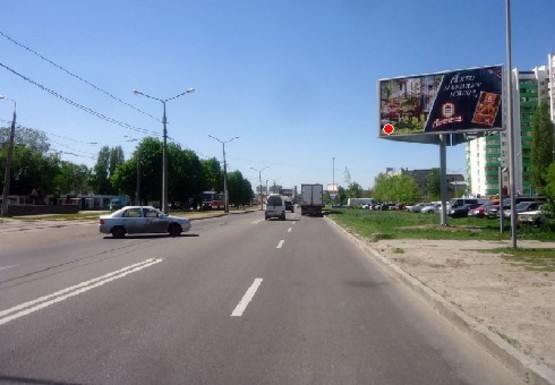 Фото рекламної площини за адресою Плехановская ул., 135_139, ст.м. Завод им. Малышева