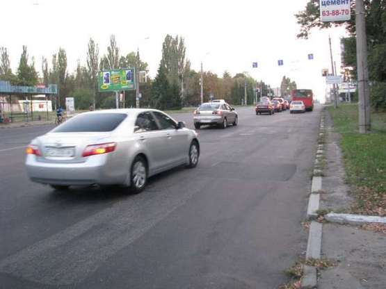 Фото рекламной плоскости по адресу Сумгаїтська вул. - Академіка Корольова вул.
