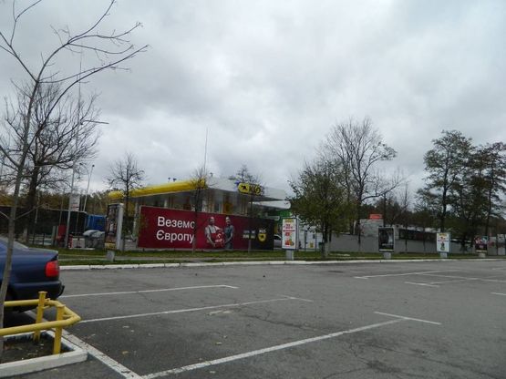 Фото рекламной плоскости по адресу Бровары Терминал 1 c стороны Терминала