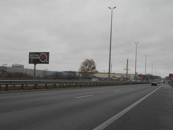 Фото рекламной плоскости по адресу с. Стоянка, траса М-06 Київ-Чоп (Житомир), км 21+125 ліво