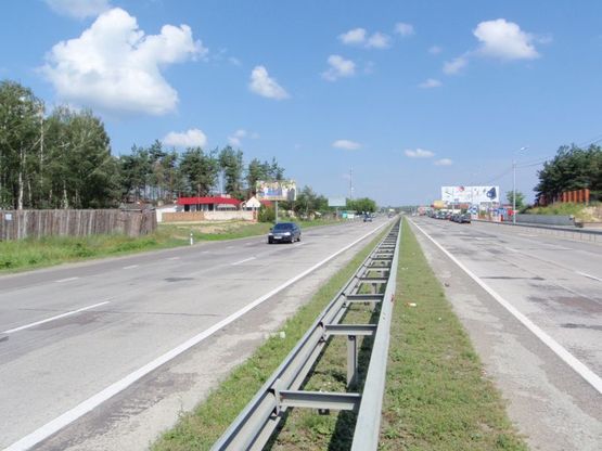 Фото рекламної площини за адресою Новообухівська траса, біля ресторану "Трипілля", км 26+900 право