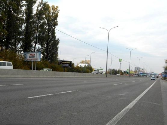 Фото рекламної площини за адресою м. Київ, проспект Академіка Глушкова, траса М-05 Київ-Одеса, км 13+600 ліво