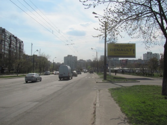 Фото рекламной плоскости по адресу Маяковского ул., 21, в сторону Московского моста (Watsons, ЕКО-маркет, Эльдорадо, рынок)