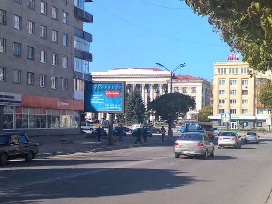 Фото рекламної площини за адресою Київська вул., 2