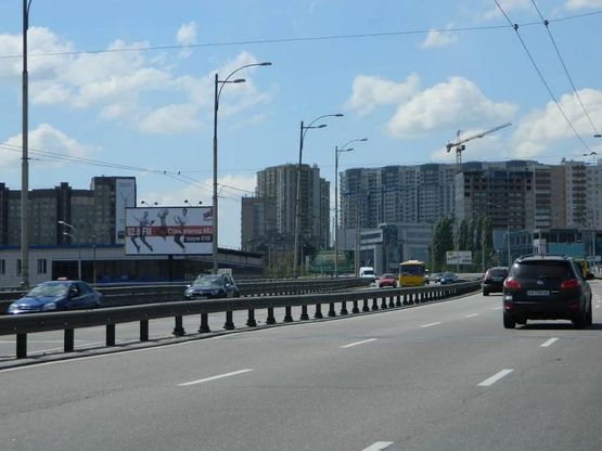 Фото рекламної площини за адресою Московская пл. 1 к ул. 40-я октября