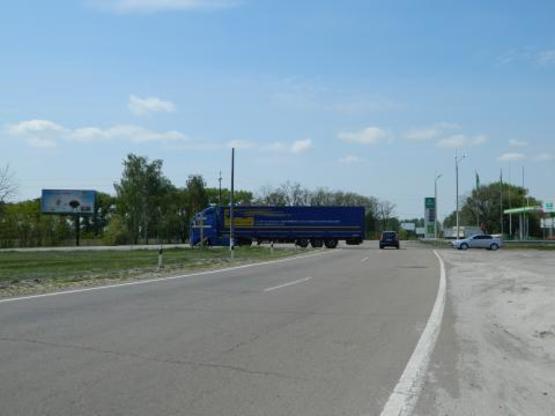 Фото рекламної площини за адресою Киев-Харьков 44+600 справа в направлении Борисполя