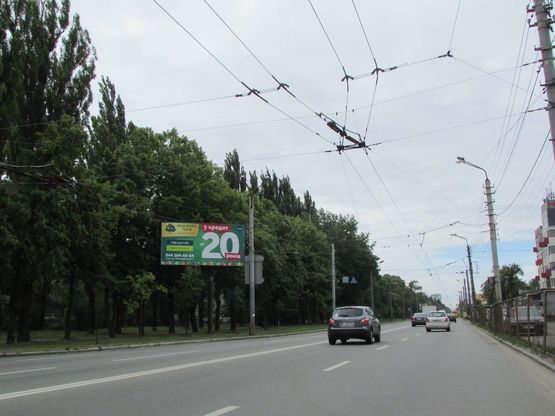 Фото рекламної площини за адресою Гречка вул. 18