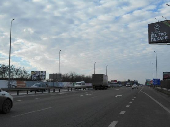 Фото рекламної площини за адресою с. Мила, траса М-06 Київ-Чоп (Житомир), км 26+950 ліво