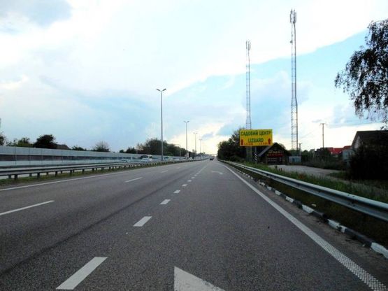 Фото рекламної площини за адресою с. Гурівщина, траса М-06 Київ-Чоп (Житомир), км 30+750 право