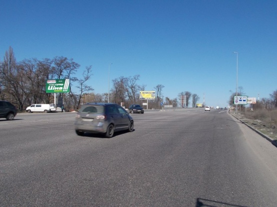 Фото рекламной плоскости по адресу Одесская трасса, в направлении г.Киев, 600м до заправки КЛО и гостинично-ресторанным комплексом " Чабаны",4км+300метров