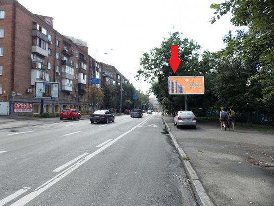 Фото рекламної площини за адресою Жилянская ул.47, направление к НСК "Олимпийский"