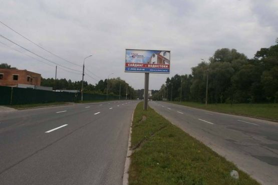 Фото рекламной плоскости по адресу Київська вул. (виїзд з міста в бік Києва)