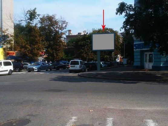 Фото рекламной плоскости по адресу s008А3,вул. Шевченко - вул. М. Грушевського (К. Лібкнехта)
