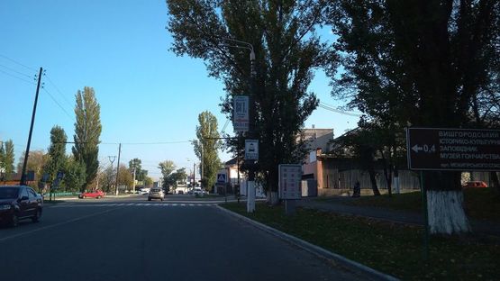 Фото рекламної площини за адресою Перед поворотом на ул. Шолуденко, 3