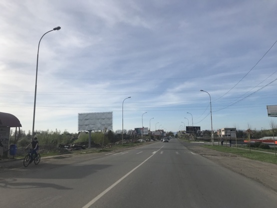 Фото рекламной плоскости по адресу м. Ужгород вул.Бабяка, навтроти "Нової Лінії" в сторону вул.Загорська