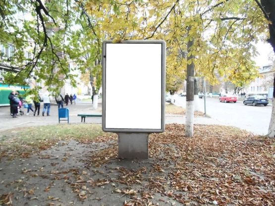 Фото рекламної площини за адресою г.Фастов,  перекресток ул.Льва Толстого и Соборной, 18