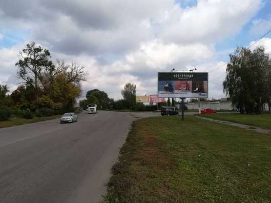Фото рекламной плоскости по адресу Київська вул., в'їзд/виїзд з міста