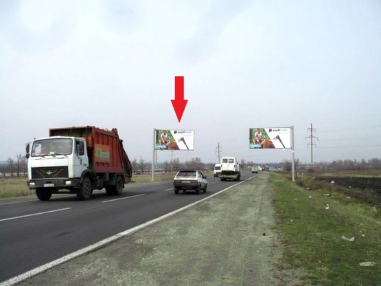 Фото рекламной плоскости по адресу Окружная дорога  (трасса М-03 км 13+440 левая),перед въездом на просп. Гагарина, в город со стороны пгт Безлюдовка